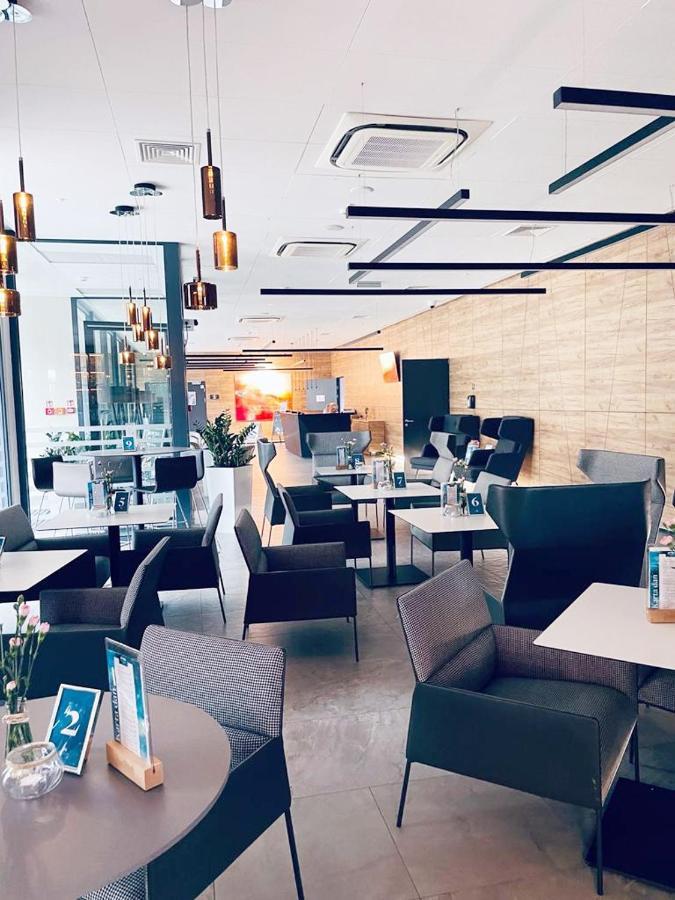 שייננה Panorama Ski, Bike, Spa & Restaurant #328 מראה חיצוני תמונה